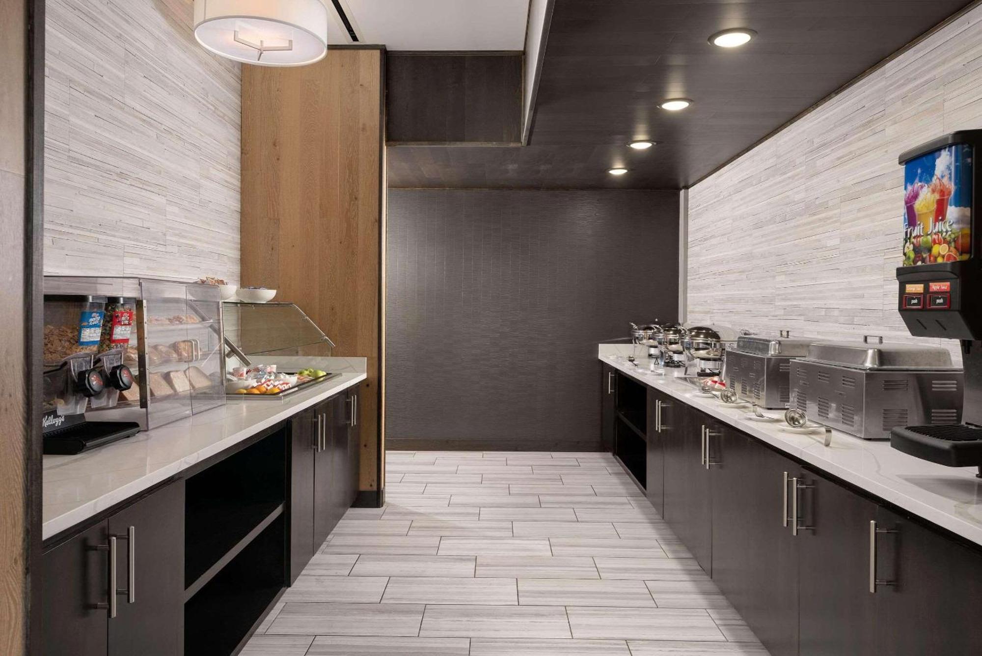 Radisson Hotel West Memphis Εξωτερικό φωτογραφία