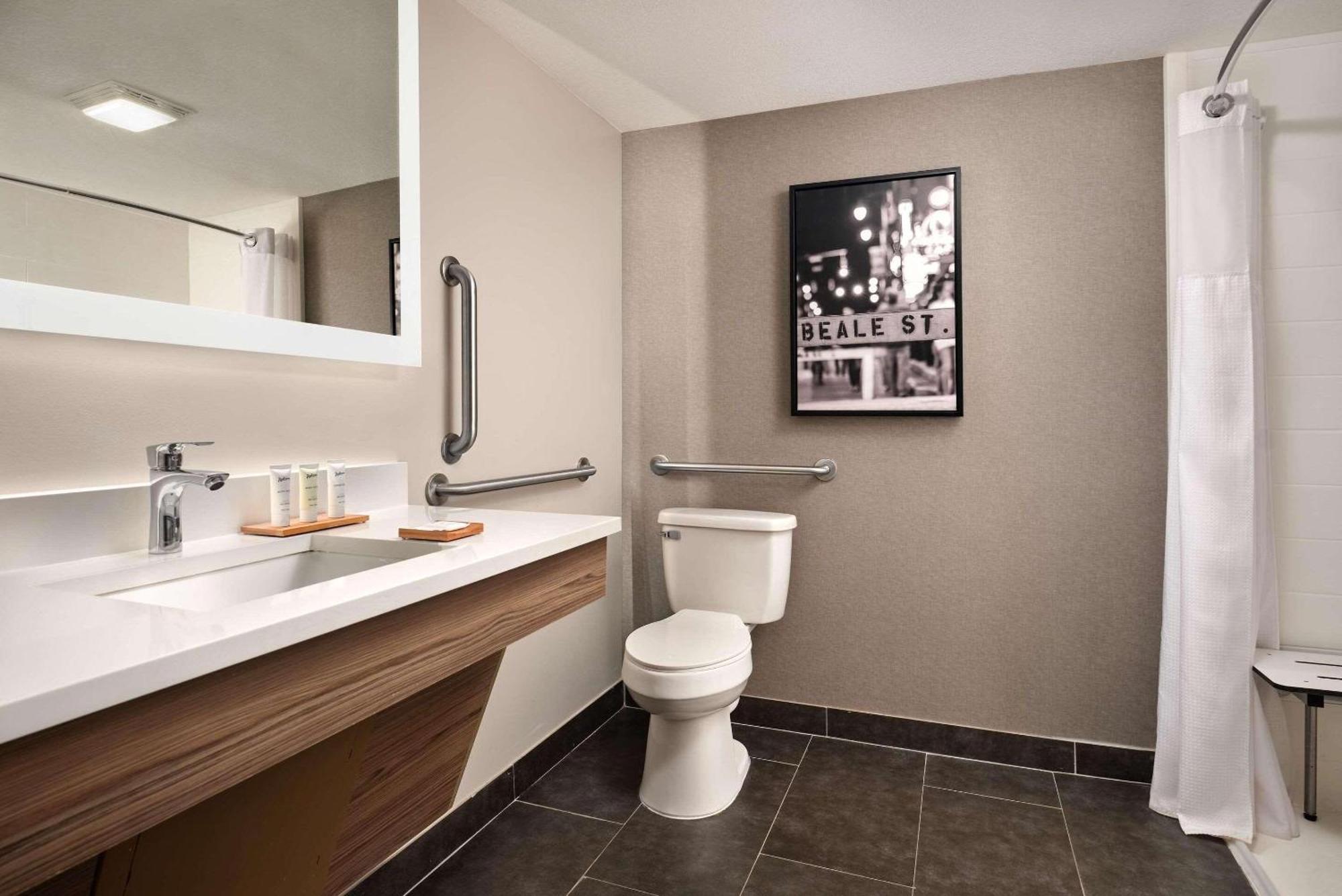 Radisson Hotel West Memphis Εξωτερικό φωτογραφία